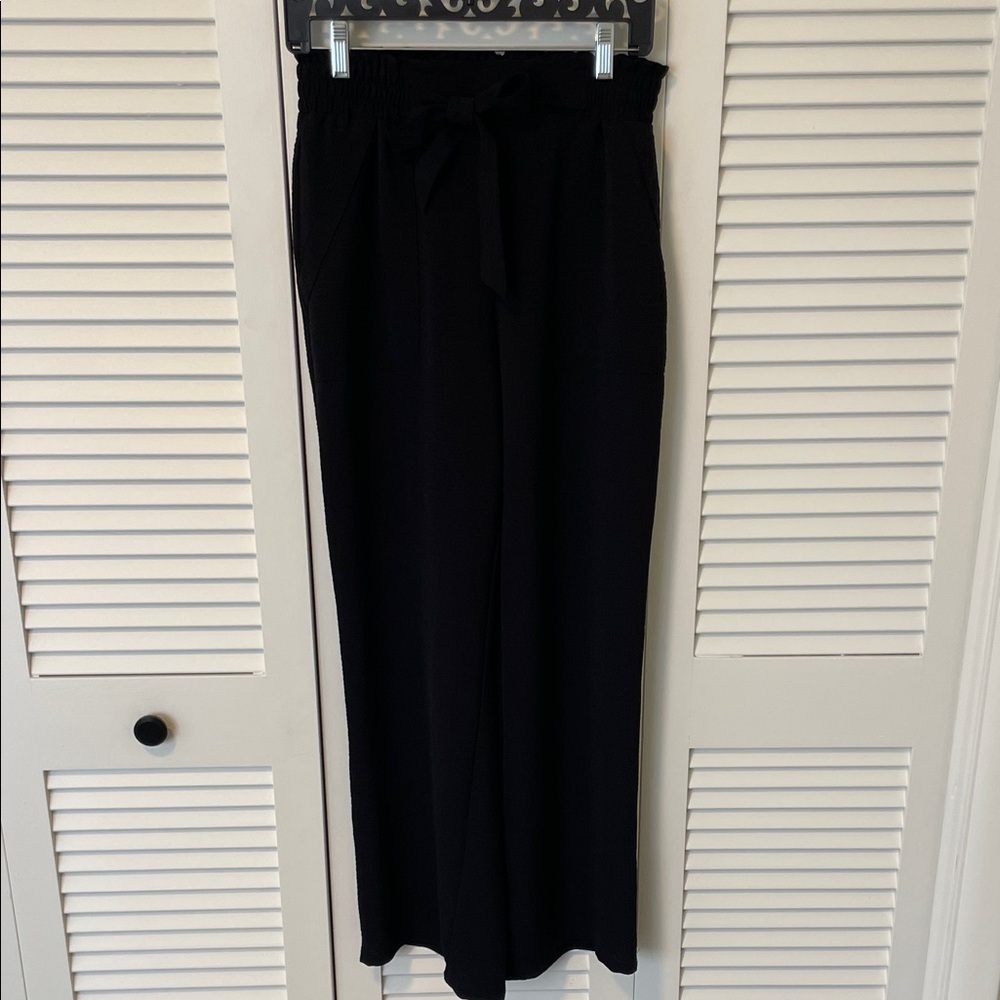 Chloe +Jasmine Black Pull-On Wide Leg Pants with Tie Waist